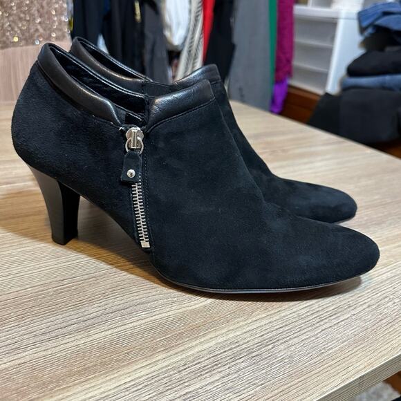 2/$25 Gabor Booties Black Suede Godiva High Cut Court Boots Heels Zipper Fall 8 - Picture 5 of 10